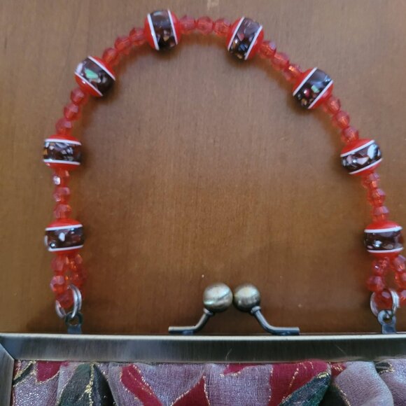 VINTAGE 50s/60s Poinsettia Tapestry Clutch Purse Beaded Strap Kiss-Lock Holiday - Picture 4 of 5